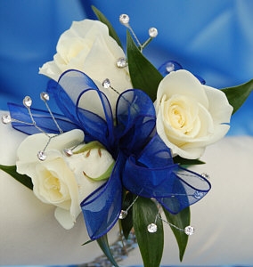 White Sweetheart Rose Corsage - Blue